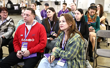 Андрей Хапочкин принял участие в работе форума «Росмолодёжь. Гранты. Сахалин»