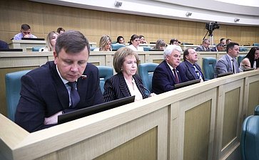 Пленарное заседание Второго Форума тружеников села