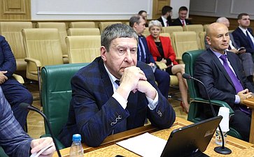 Совещание Комитета Совета Федерации по экономической политике «Обеспечение безопасности критической информационной инфраструктуры стратегических объектов транспортного комплекса Российской Федерации»