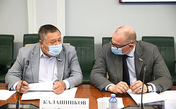 Сергей Калашников и Константин Долгов