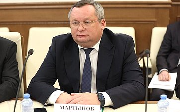 Заседание рабочей группы по подготовке предложений по обеспечению сбалансированности бюджетов субъектов РФ с учетом их особенностей