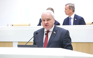 Андрей Денисов