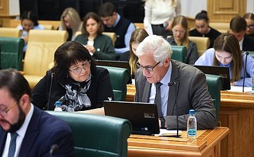 Написание Первого всероссийского аграрного диктанта сенаторами РФ и сотрудниками Аппарата СФ