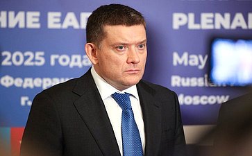 Заместитель Председателя Совета Федерации Николай Журавлев