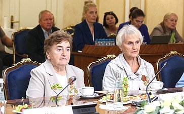Встреча Председателя Совета Федерации Валентины Матвиенко с делегацией общества «Жители блокадного Ленинграда» Санкт-Петербурга