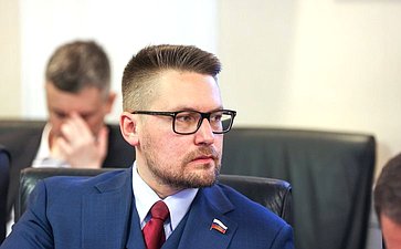 Руслан Смашнев
