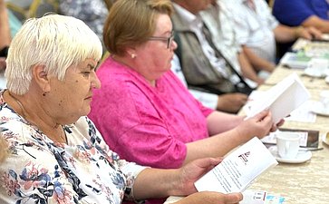 Иван Новиков представил проект «Активное долголетие» в Вилегодском округе Архангельской области