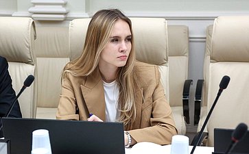 Совещание «Профессиональная этика в деятельности должностных лиц органов публичной власти в субъектах Российской Федерации»