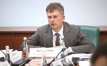 Заседание секции «Цифровая промышленность» «Обеспечение технологической независимости критической информационной инфраструктуры промышленности: переход на доверенные программно-аппаратные комплексы»
