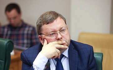 Круглый стол «Первоочередные меры в области развития программ экспериментальных правовых режимов в сфере цифровых инноваций по эксплуатации беспилотных авиационных систем»