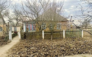 Игорь Кастюкевич посетил многодетную семью из Верхнего Рогачика