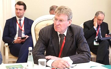Встреча Валентины Матвиенко с Председателем Ассамблеи Республики Мозамбик Маргаридой Талапой