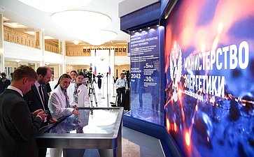 Открытие в Совете Федерации выставки Министерства энергетики РФ «Векторы развития энергетики — импульс для будущего России»
