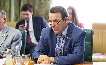 Заседание Комитета общественной поддержки Юго-Востока Украины-4 Зинуров