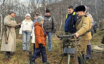 На территории Долины Славы зажжён Вечный огонь, открыт музейный комплекс, а сам мемориал стал доступен для круглогодичного посещения