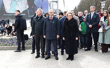 Спикер СФ Валентина Матвиенко приняла участие в торжественном открытии Философского моста – нового пешеходного объекта, соединяющего городские кварталы с островом Канта