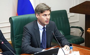 Расширенное заседание Комитета Совета Федерации по экономической политике (в рамках Дней Саратовской области в Совете Федерации)