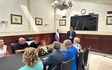 Сергей Перминов вручил награды СФ землякам в День Ленинградской области