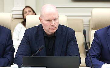 Круглый стол на тему «Права потребителей при оказании платных образовательных услуг»