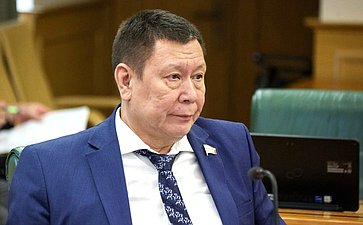 Григорий Ледков