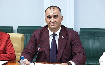 Мохмад Ахмадов