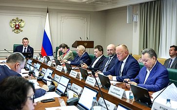 Заседание Комитета Совета Федерации по аграрно-продовольственной политике и природопользованию