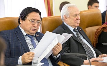 А. Акимов и Н. Рыжков