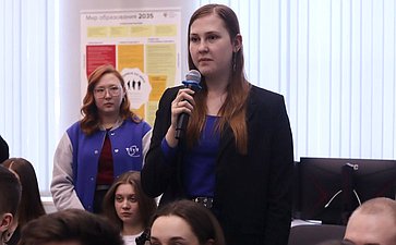 Михаил Белоусов в формате «Диалога на равных» встретился со студентами Тамбовского государственного технического университета и ректором вуза Михаилом Краснянским
