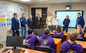 Андрей Епишин в рамках работы в регионе принял участие во II региональном фестивале «Энергия науки-2025