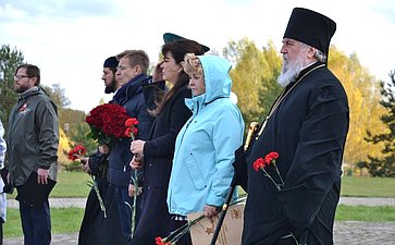 Нина Куликовских приняла участие в патриотических мероприятиях, посвященных памяти Московского народного ополчения