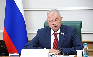 Анатолий Артамонов