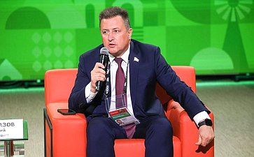 Евгений Богомазов