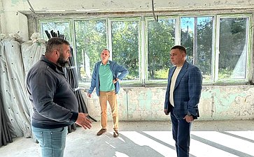 Айрат Гибатдинов совершил рабочую поездку в город Димитровград и Мелекесский район, где посетил ряд ключевых социальных и медицинских объектов