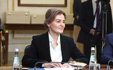 Встреча Председателя Совета Федерации Валентины Матвиенко с Помощником Президента Республики Узбекистан Саидой Мирзиёевой