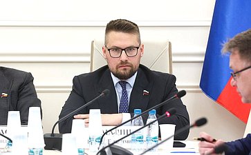 Руслан Смашнев