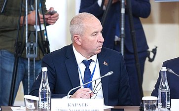 Встреча Председателя СФ Валентины Матвиенко и Председателя Совета Республики Национального собрания Республики Беларусь Натальи Кочановой с руководителями органов государственной власти субъектов Российской Федерации и регионов Республики Беларусь