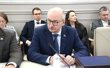 Заседание Комитета Совета Федерации по конституционному законодательству и государственному строительству