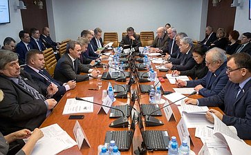 Заседание «круглого стола» Комитета СФ по обороне и безопасности