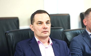Совещание Комитета СФ по аграрно-продовольственной политике и природопользованию «Проблемы и перспективы развития автоматизированной торговли в Российской Федерации – качество воды в розлив»