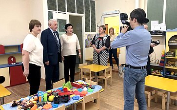 Валерий Марков посетил социально-культурные объекты приполярного города Усинска Республики Коми