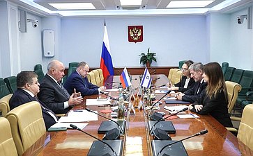 Встреча председателя Комитета СФ по международным делам Григория Карасина с Чрезвычайным и Полномочным Послом Государства Израиль в РФ Александром Бен Цви