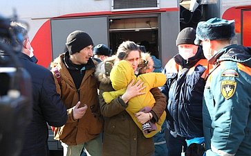 Наталия Косихина провела ряд встреч в регионе по вопросам размещения беженцев из Донбасса, организации и отправки гуманитарных грузов