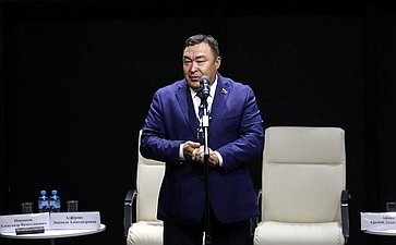 Александр Новьюхов
