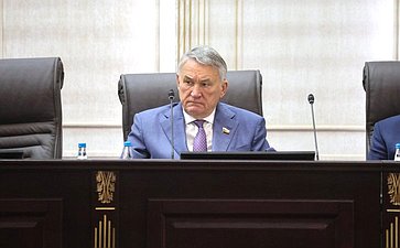 Юрий Воробьев