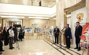 В СФ открылась выставка победителей конкурса детского рисунка к 80-летию прорыва блокады Ленинграда