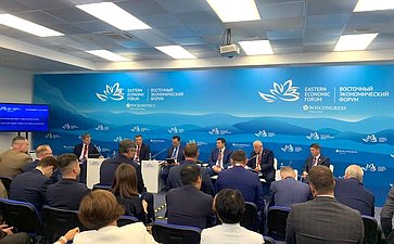 Андрей Шевченко выступил на сессии Восточного экономического форума на тему «Северный завоз: новая система снабжения»