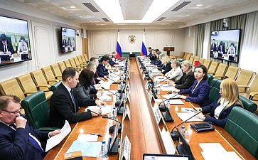 Совещание Комитета СФ по федеративному устройству, региональной политике, местному самоуправлению и делам Севера «О проблемах реализации законодательства Российской Федерации о долевом строительстве»