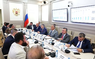 Совещание Комитета СФ по аграрно-продовольственной политике и природопользованию «О развитии садоводства в Российской Федерации: проблемы и перспективы»