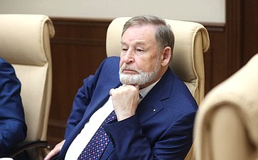 Круглый стол Комитета Совета Федерации по экономической политике «Извлечение полезных компонентов из отходов горнодобывающей промышленности: внедрение технологий и оценка потенциала»