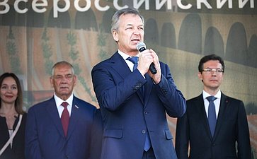 Андрей Яцкин